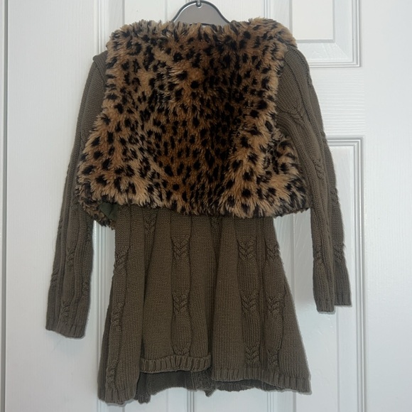 Unknown Brand | Faux Fur Sweater Dress Set | Toddler Girls | BundleNSave✨ - Picture 2 of 4